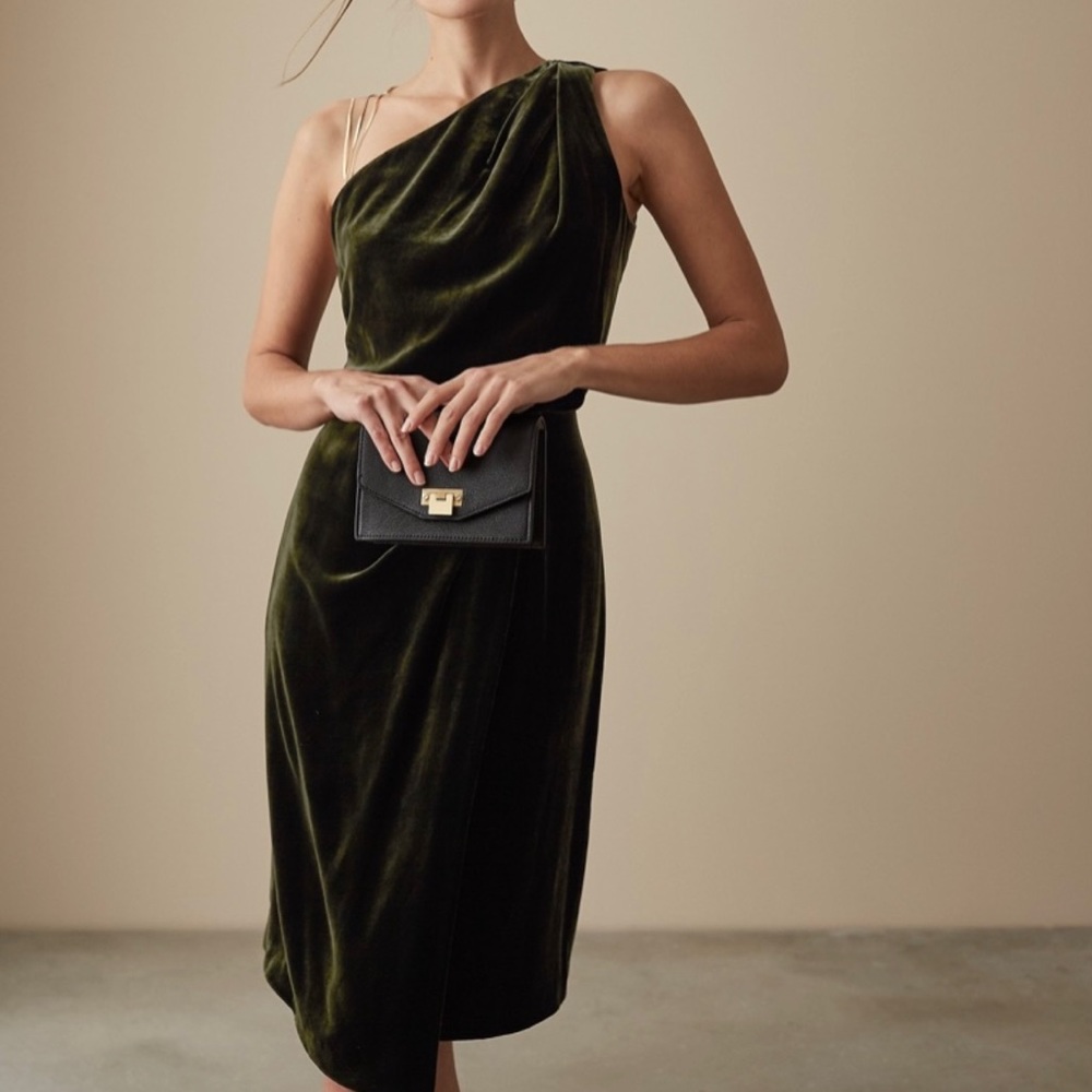 Reiss gorgeous emerald velvet one-shoulder dress